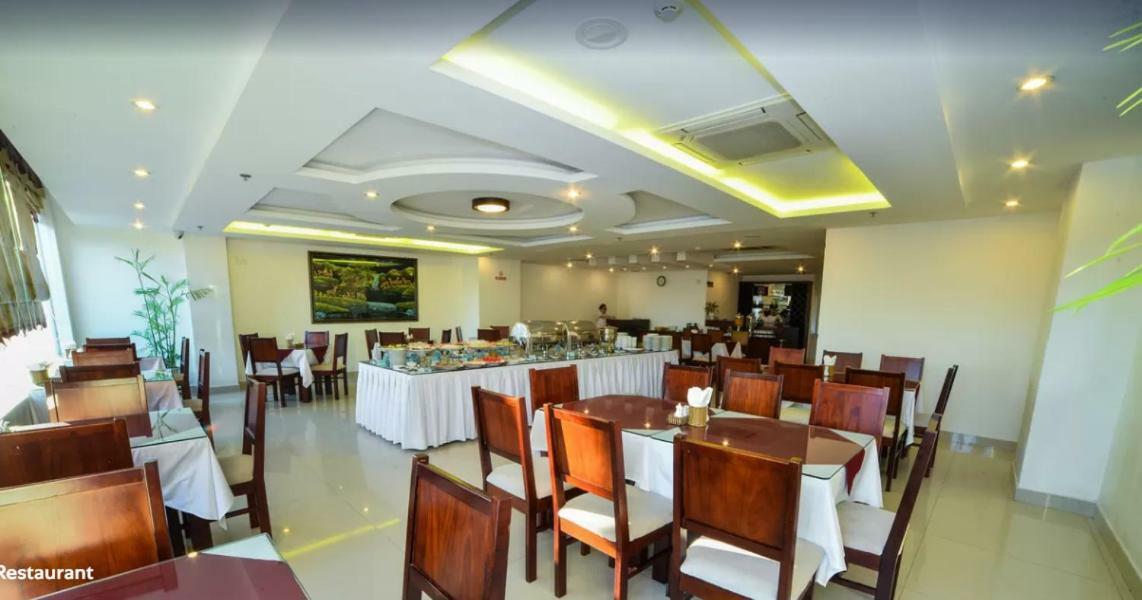 White Snow Hotel Da Nang Bagian luar foto