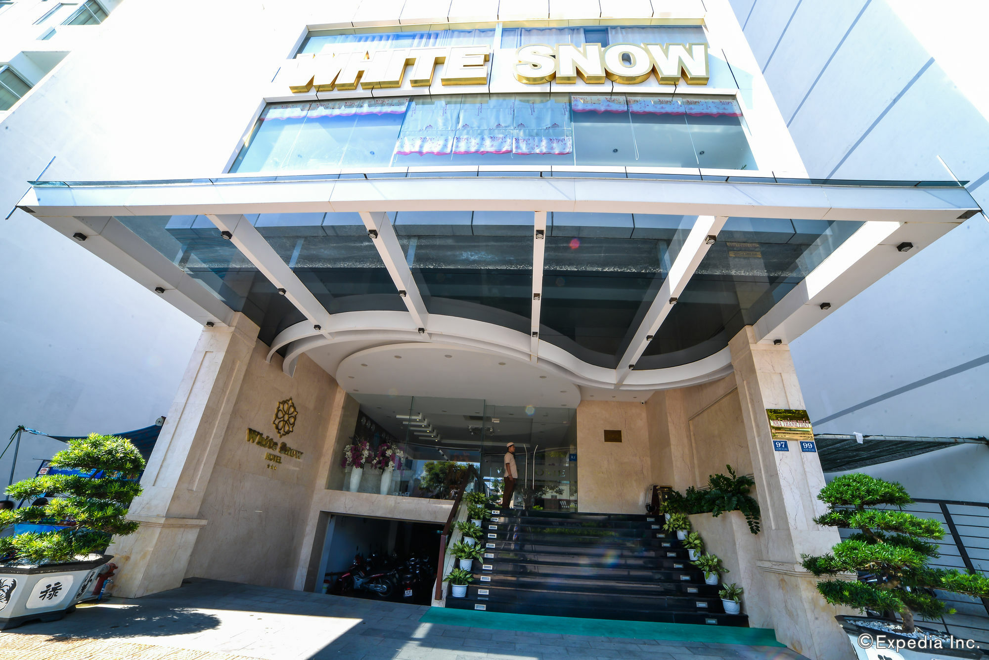 White Snow Hotel Da Nang Bagian luar foto